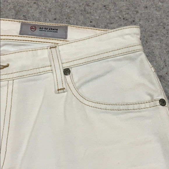❌ SOLD ❌ {AG} Tellis 33X33 White AG-ED Denim - Picture 6 of 8